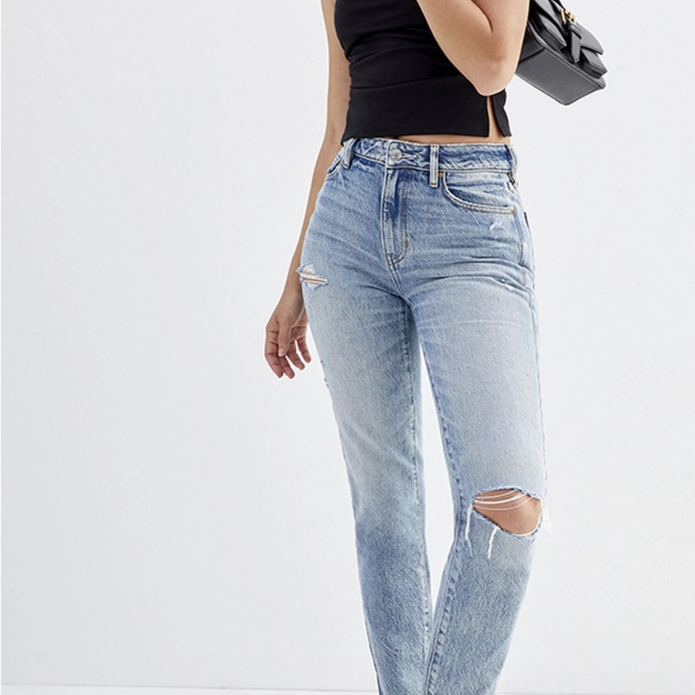 Light Blue Distressed Women's Jeans